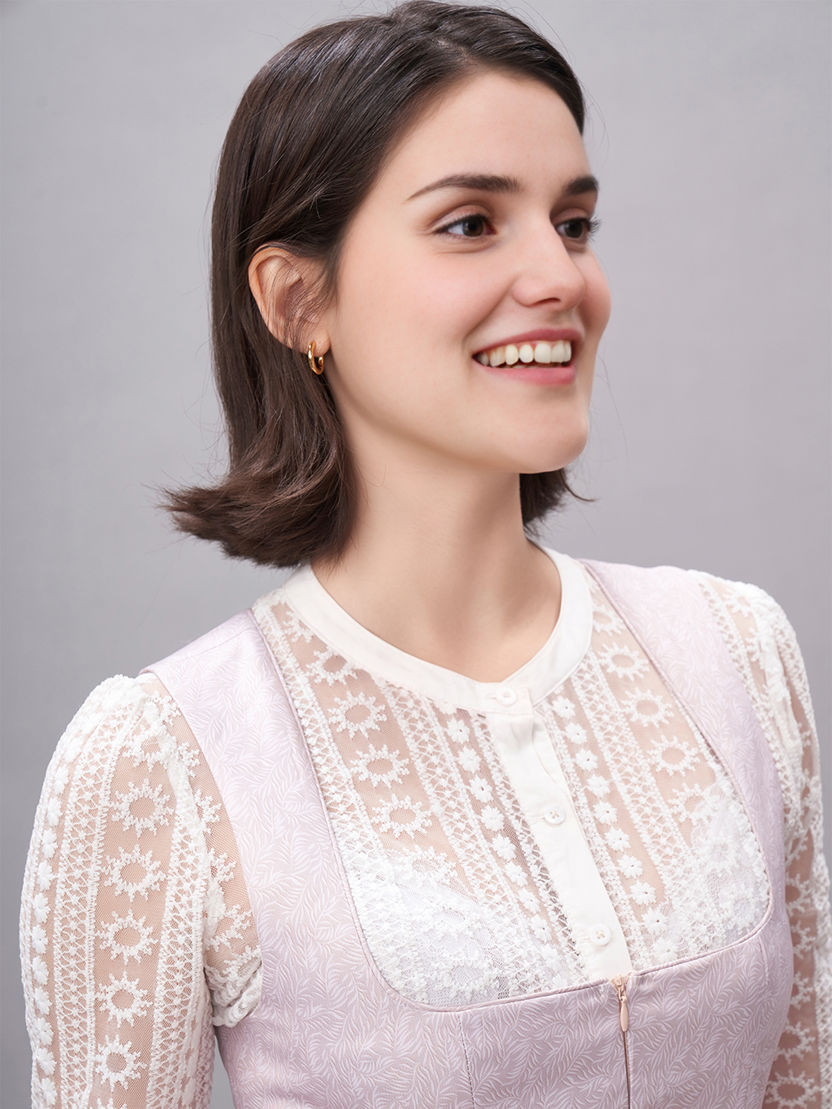 Traditionelles Greenja-Dirndl mit modernem Schnitt