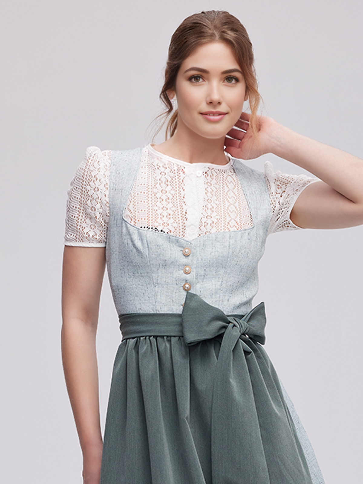 Dirndl in Grün – Tradition trifft auf Luxus