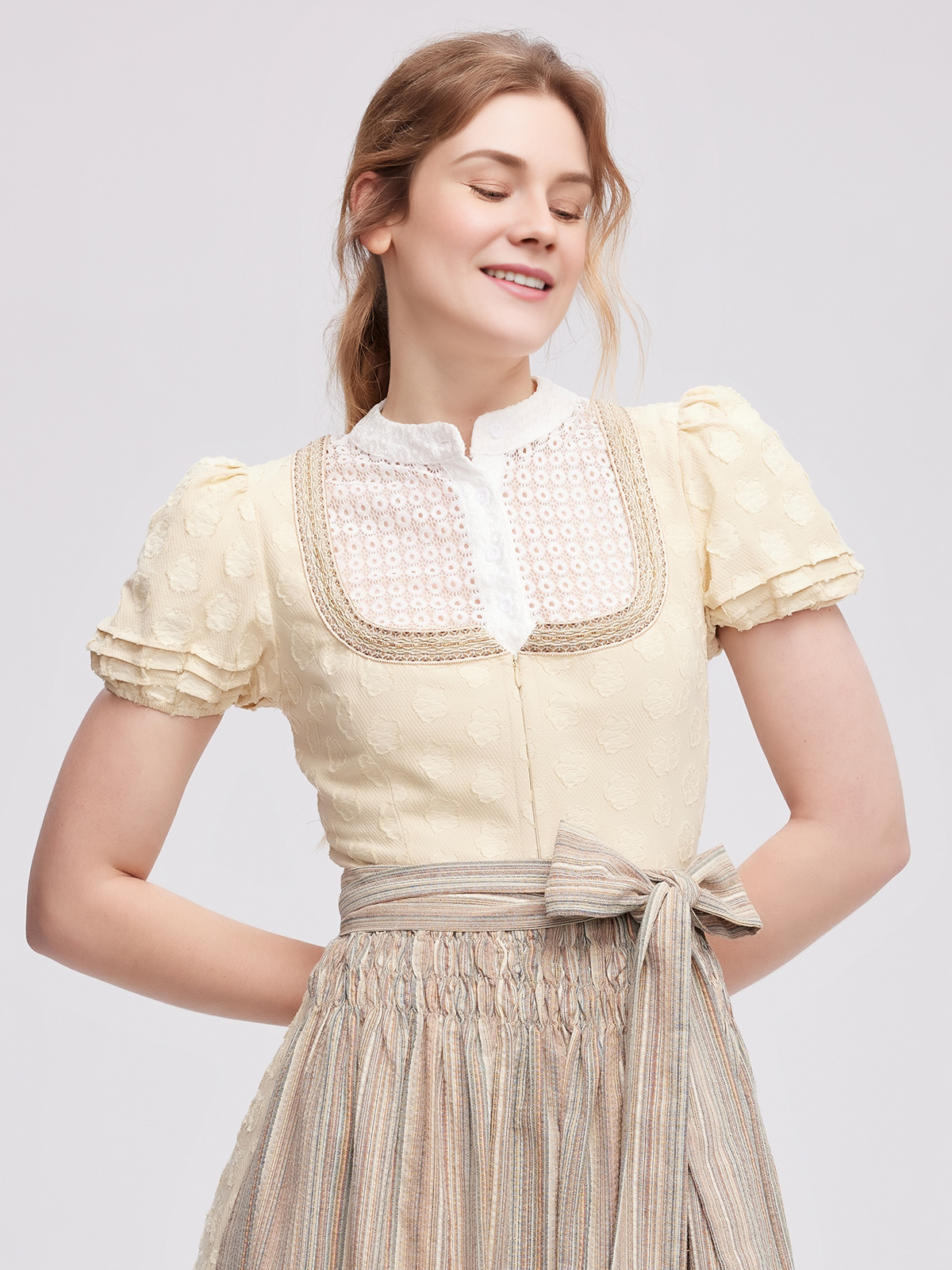 Mini Dirndl in Gelb